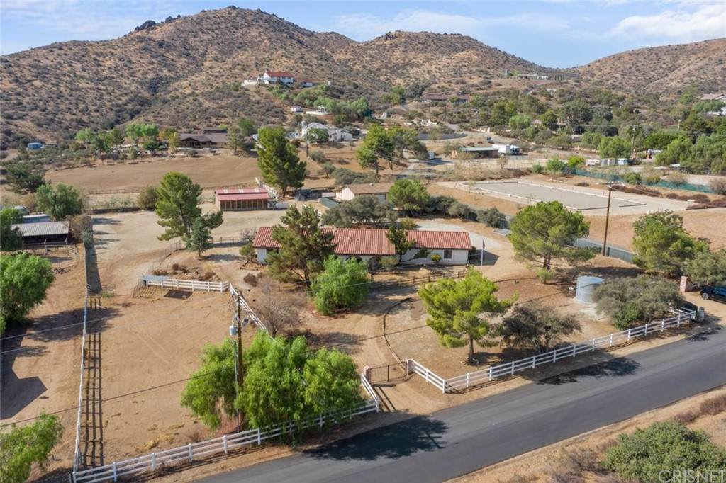 11820 Darling Road - Photo 1