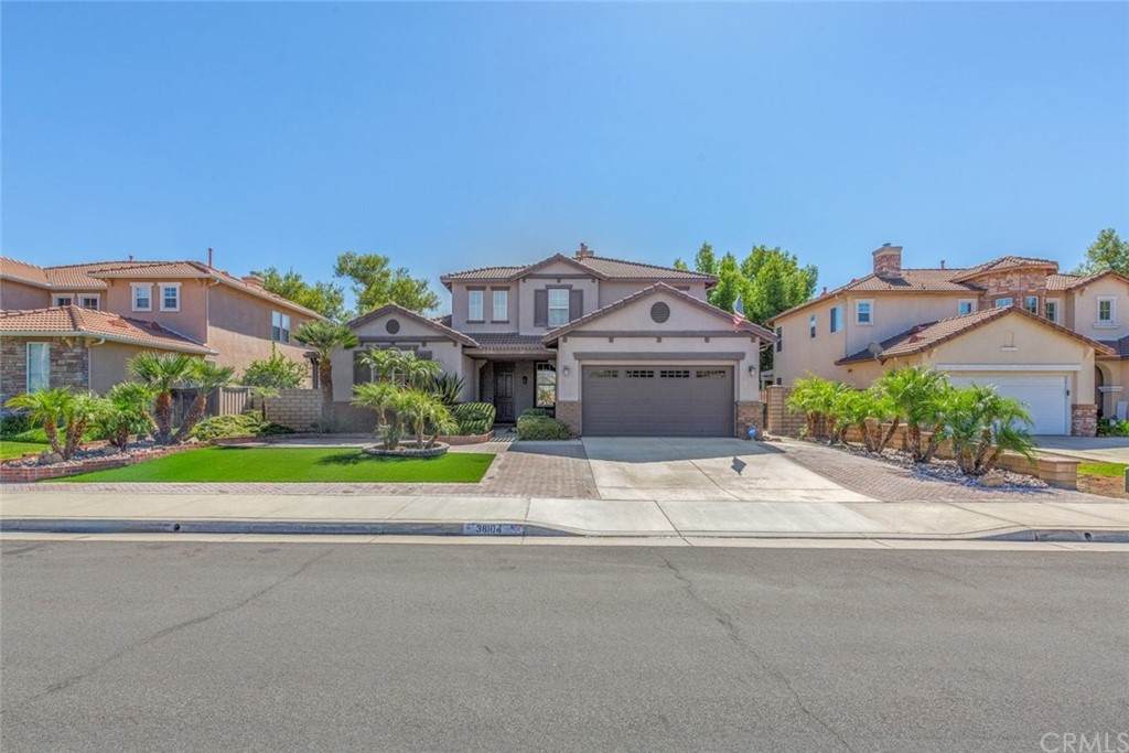 38104 Cypress Point Drive - Photo 1