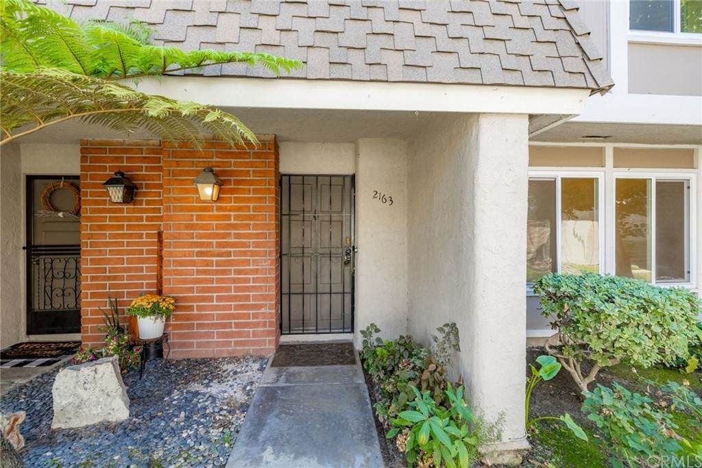 2163 Essex Circle - Photo 1
