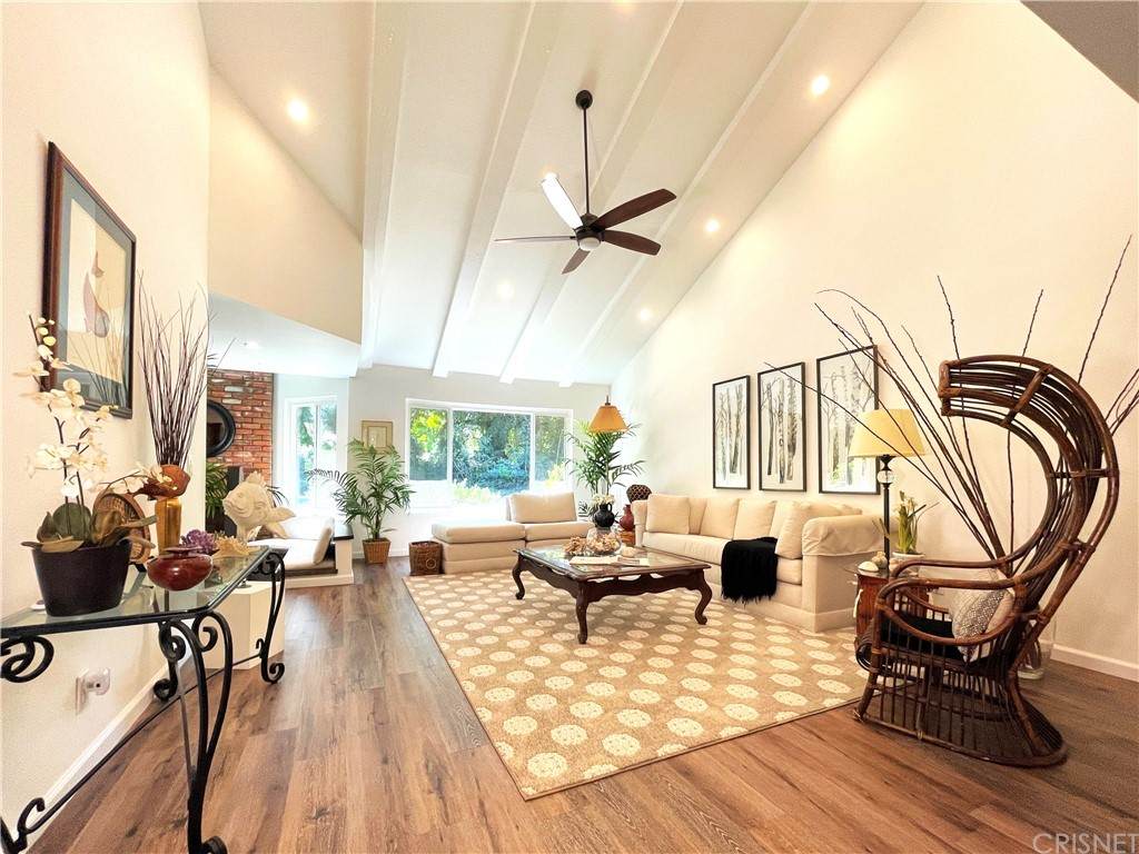 17360 Parthenia Street - Photo 1