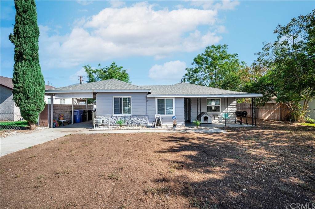 1528 Sheridan Road - Photo 1