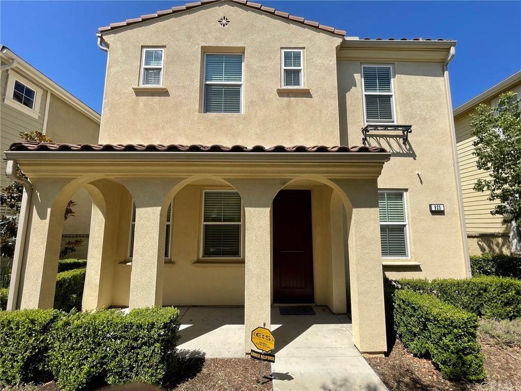 925 Lantana Way - Photo 1