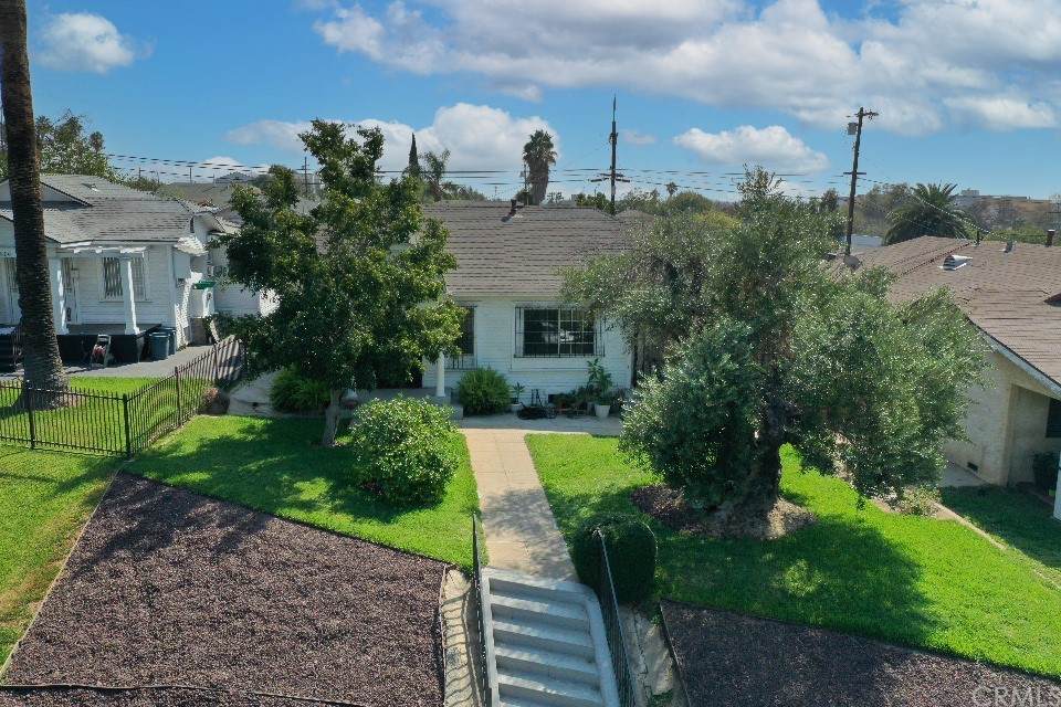 1022 Grande Vista Avenue - Photo 1