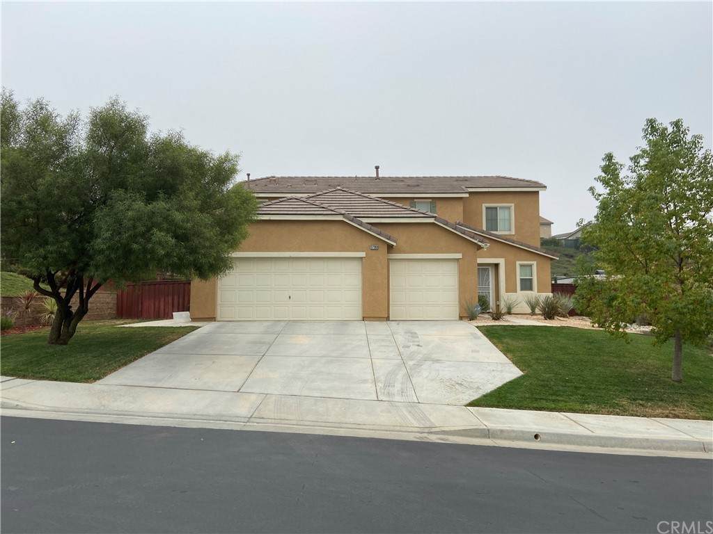 37283 Mulligan Drive - Photo 1