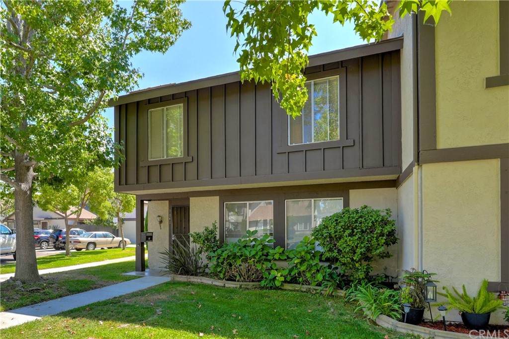 7041 Cabot Way - Photo 1