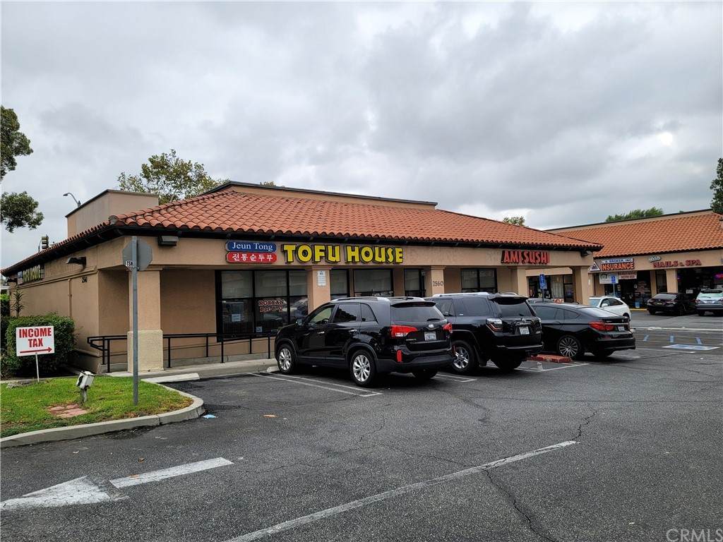 2560 Amar - Photo 1