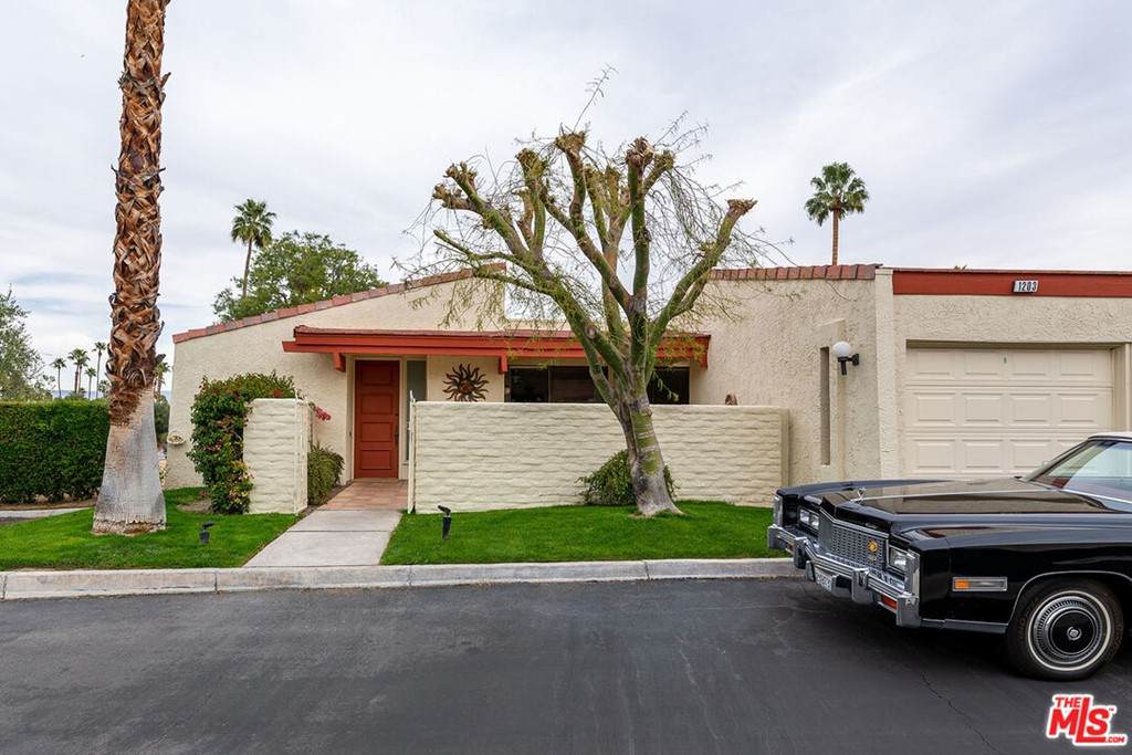 1203 La Verne Way - Photo 1