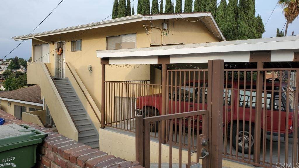 4271 4275 Rosilyn Drive - Photo 1
