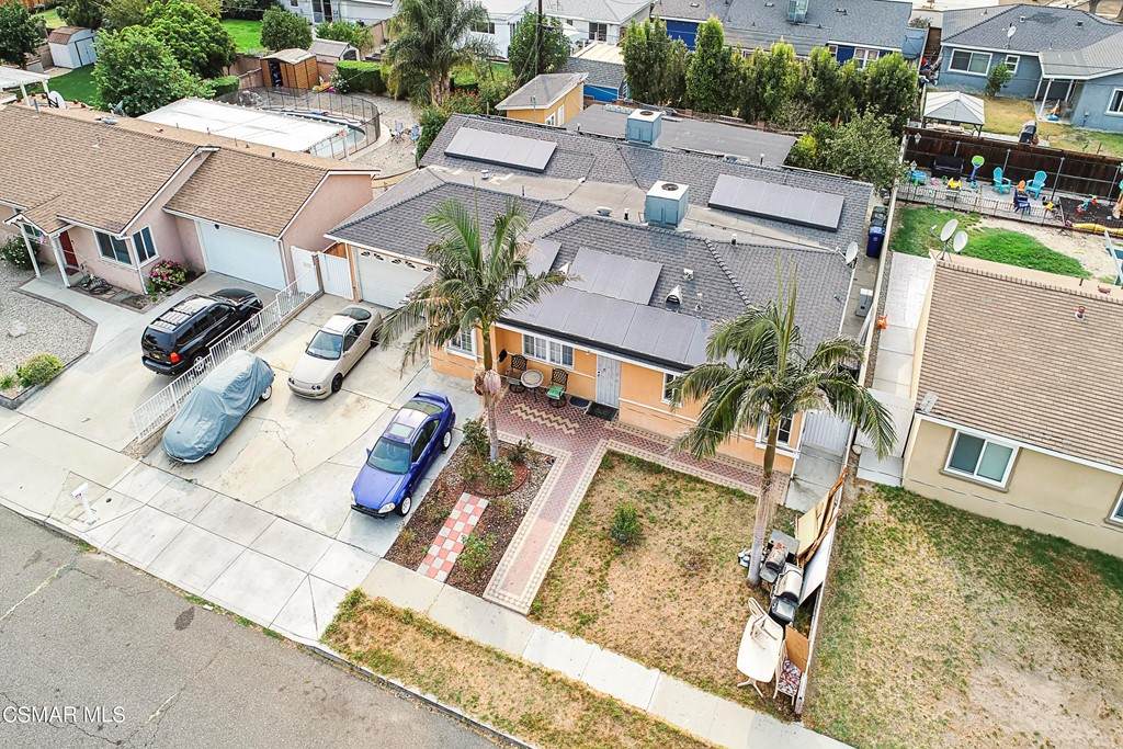 2315 Wisteria Street - Photo 1