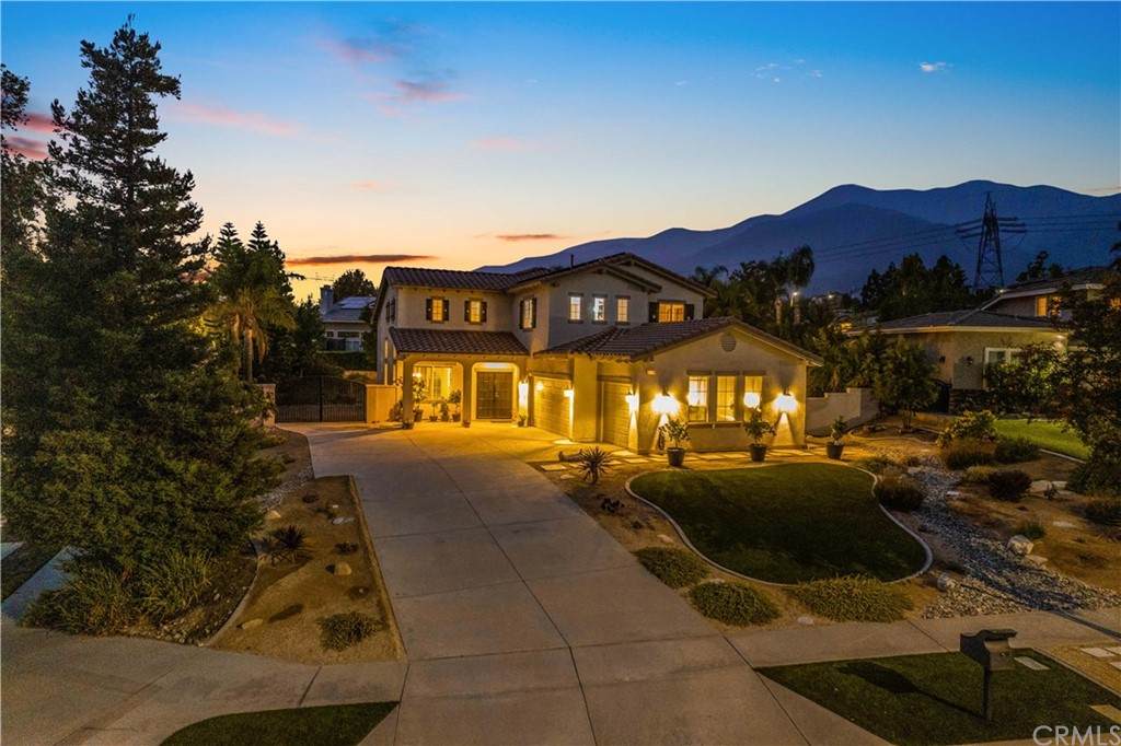 12764 Rim Way - Photo 1