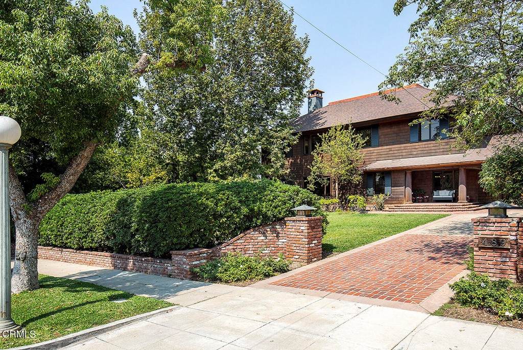 489 Bellefontaine Street - Photo 1