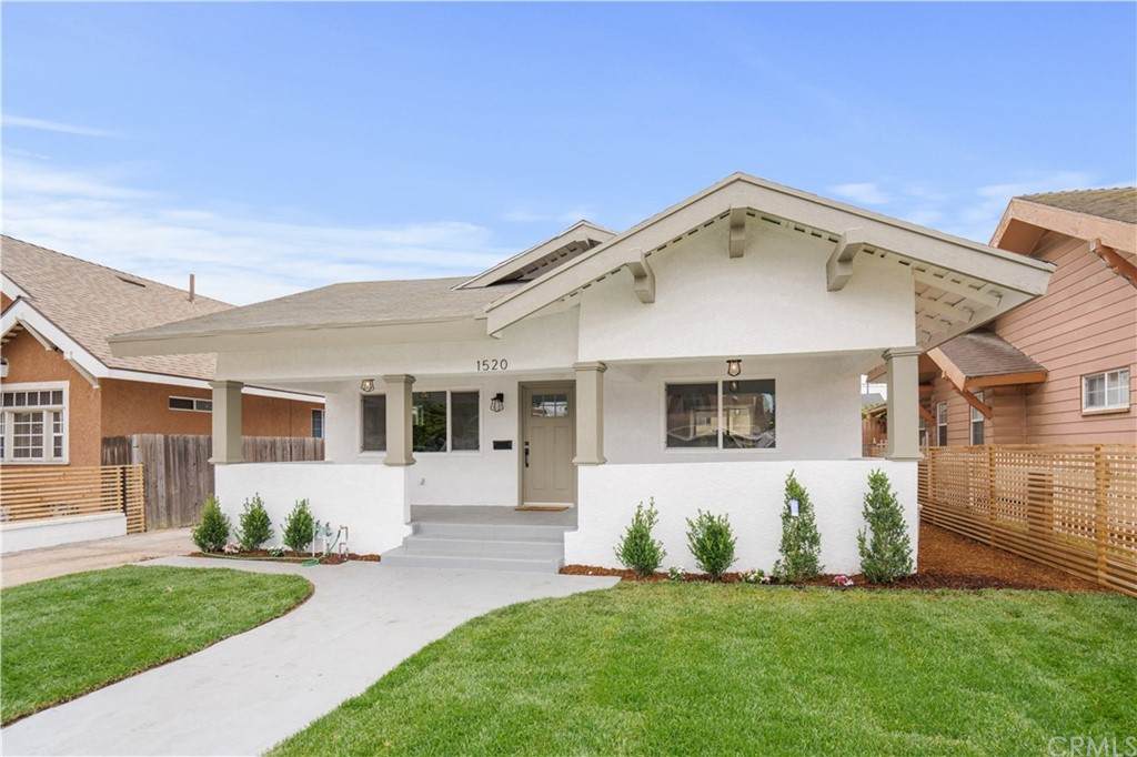 1520 46th Street - Photo 1