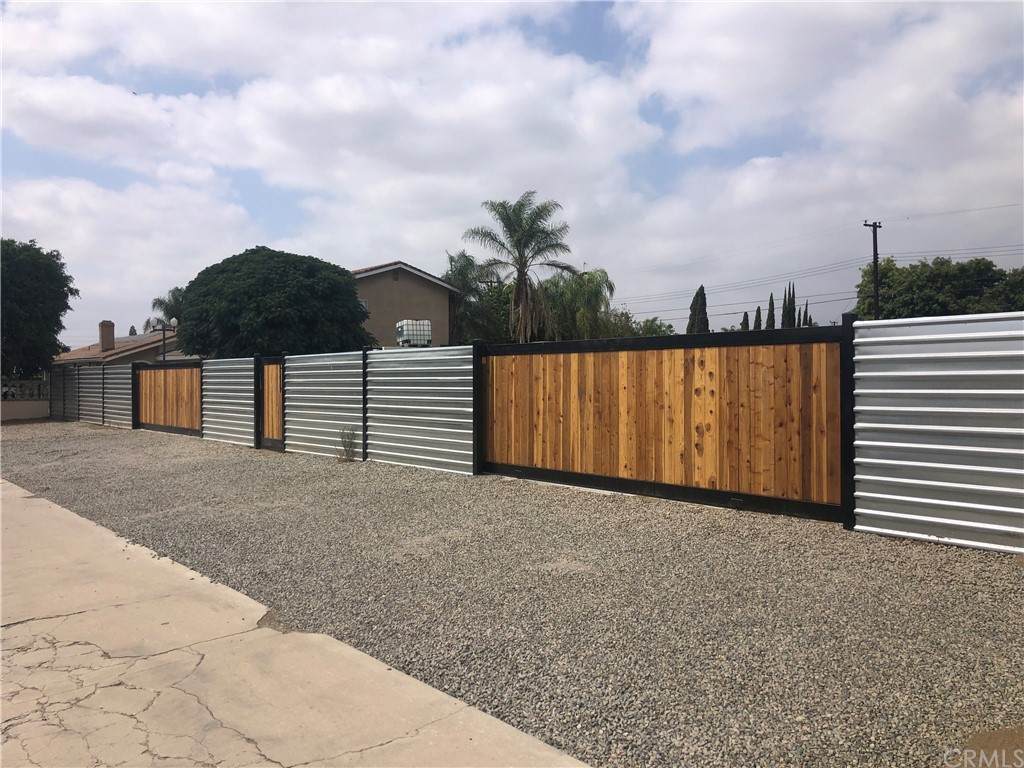 0 Vernon Avenue - Photo 1