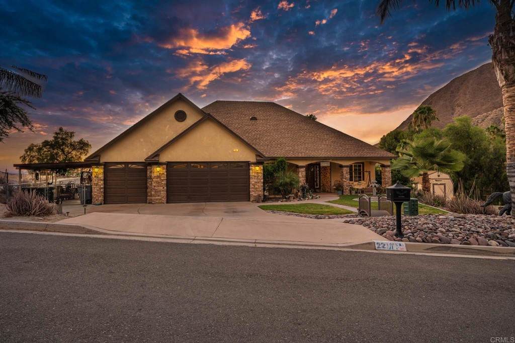 22181 Las Palmas Court - Photo 1