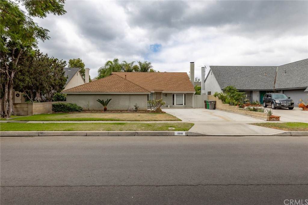 2318 Wright Street - Photo 1