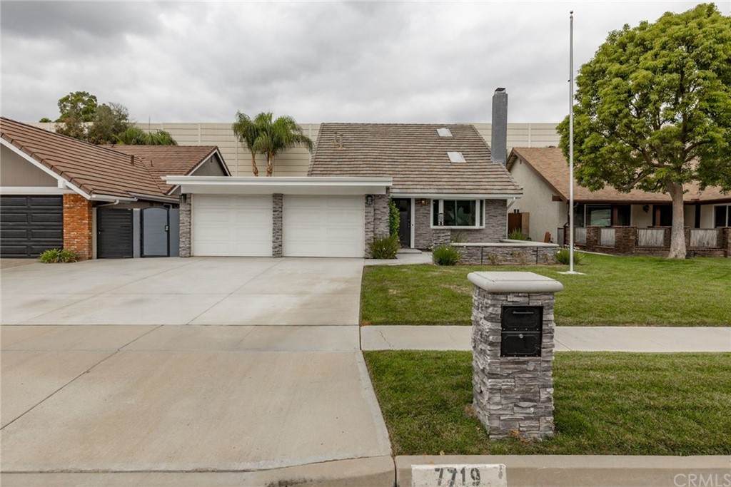 7719 Northfield Avenue - Photo 1