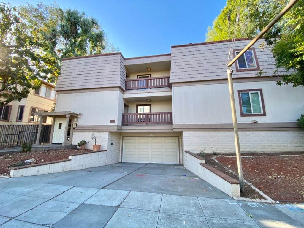 1122 Whipple Avenue - Photo 1