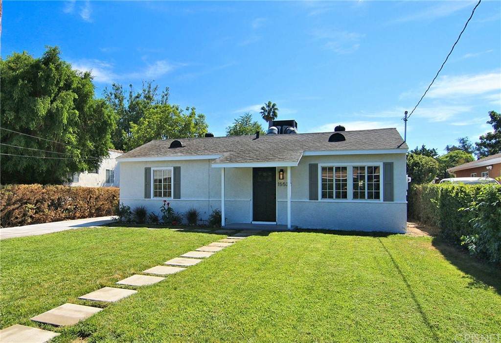 15532 Leadwell Street - Photo 1