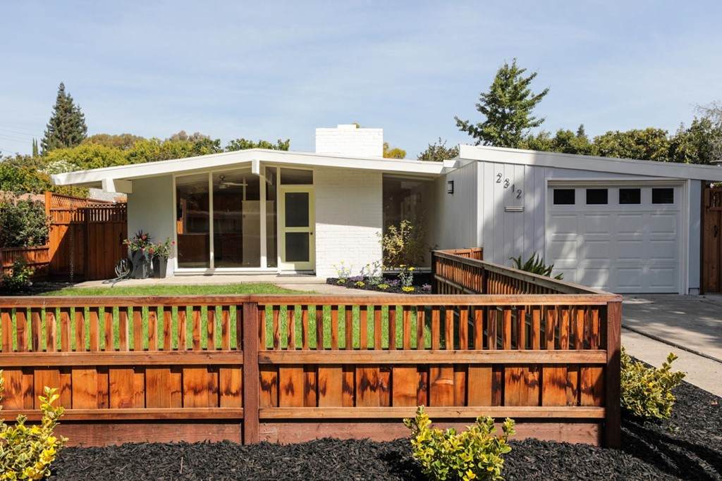 2312 Jane Lane - Photo 1