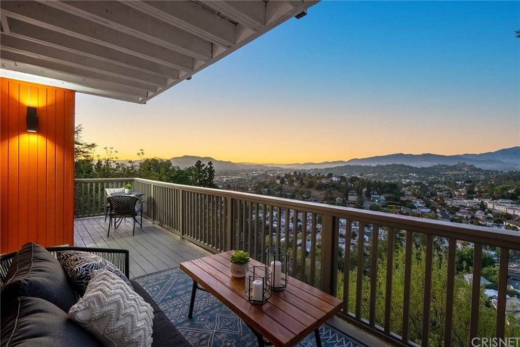 1863 Burnell Drive - Photo 1