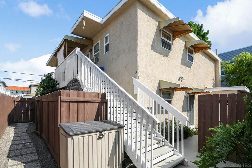 1538 Missouri St - Photo 1