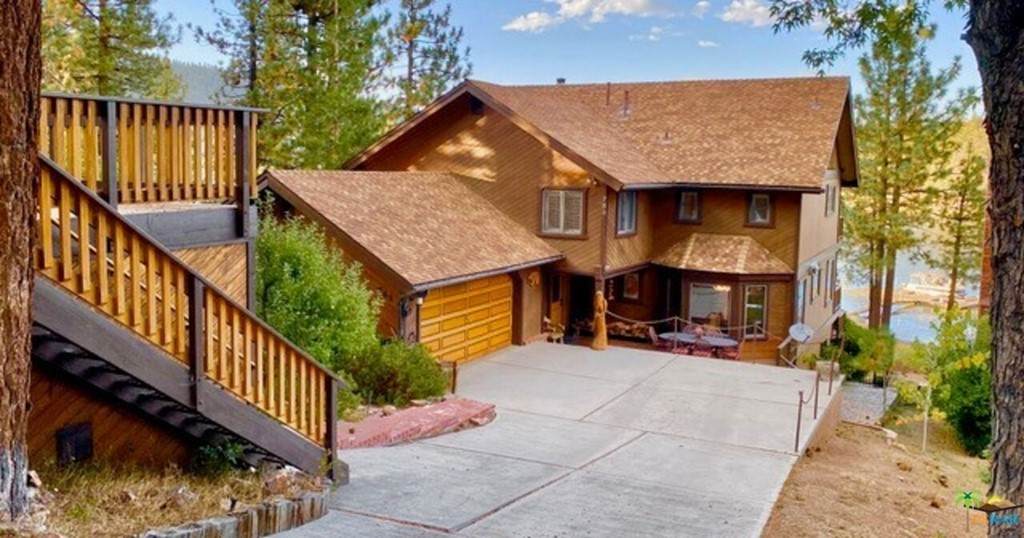 783 Cove Drive - Photo 1