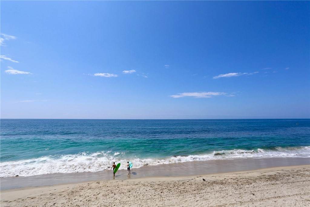 1055 Gaviota Drive - Photo 1