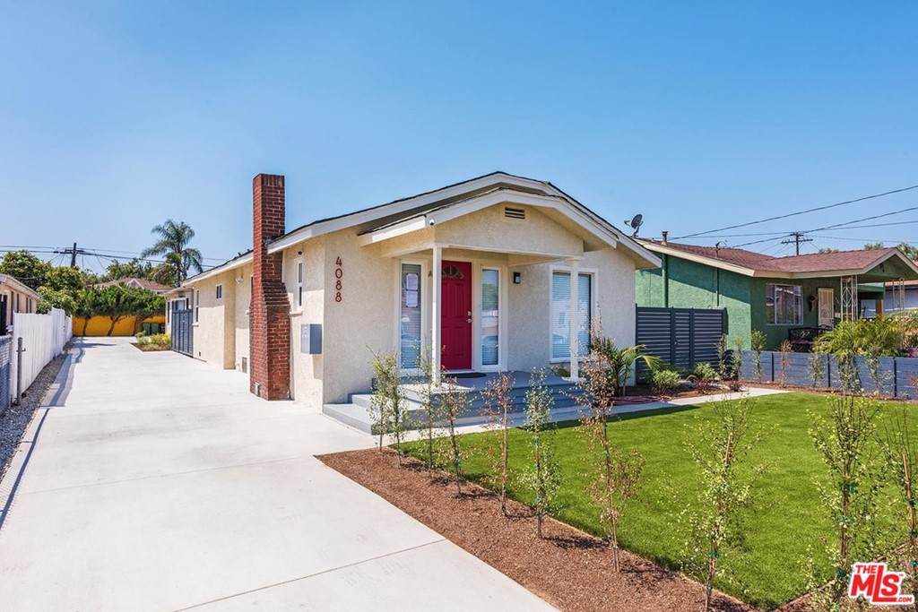 4088 137Th Street - Photo 1