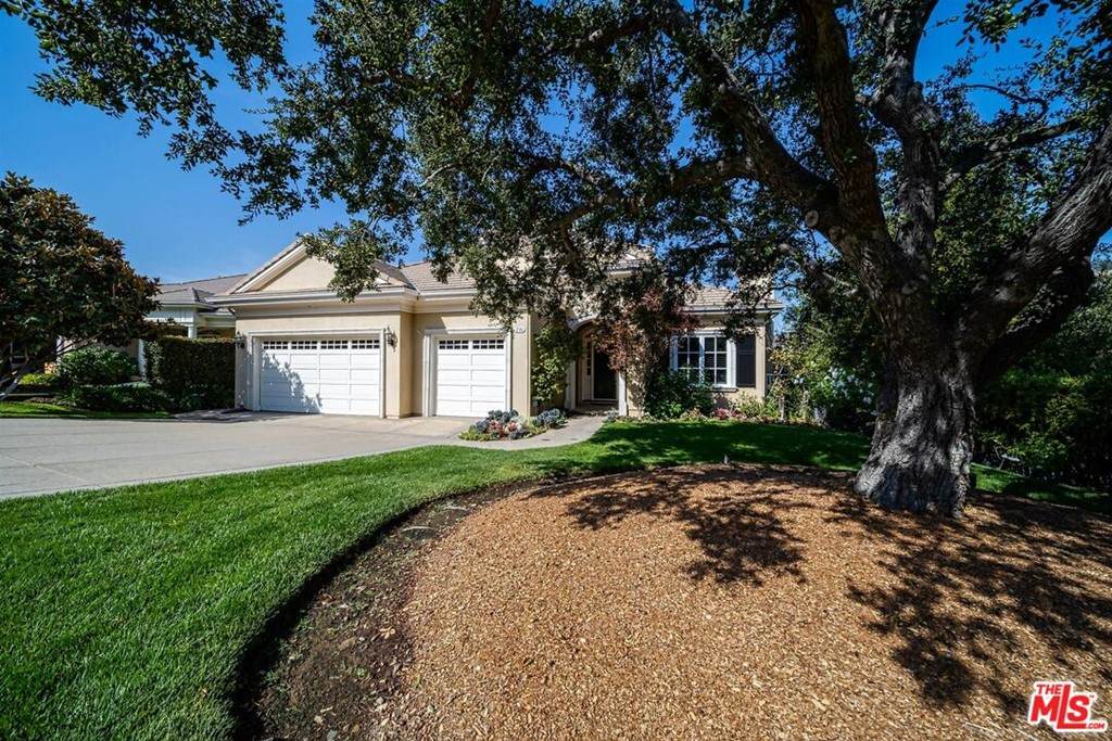 230 Lake Sherwood Drive - Photo 1