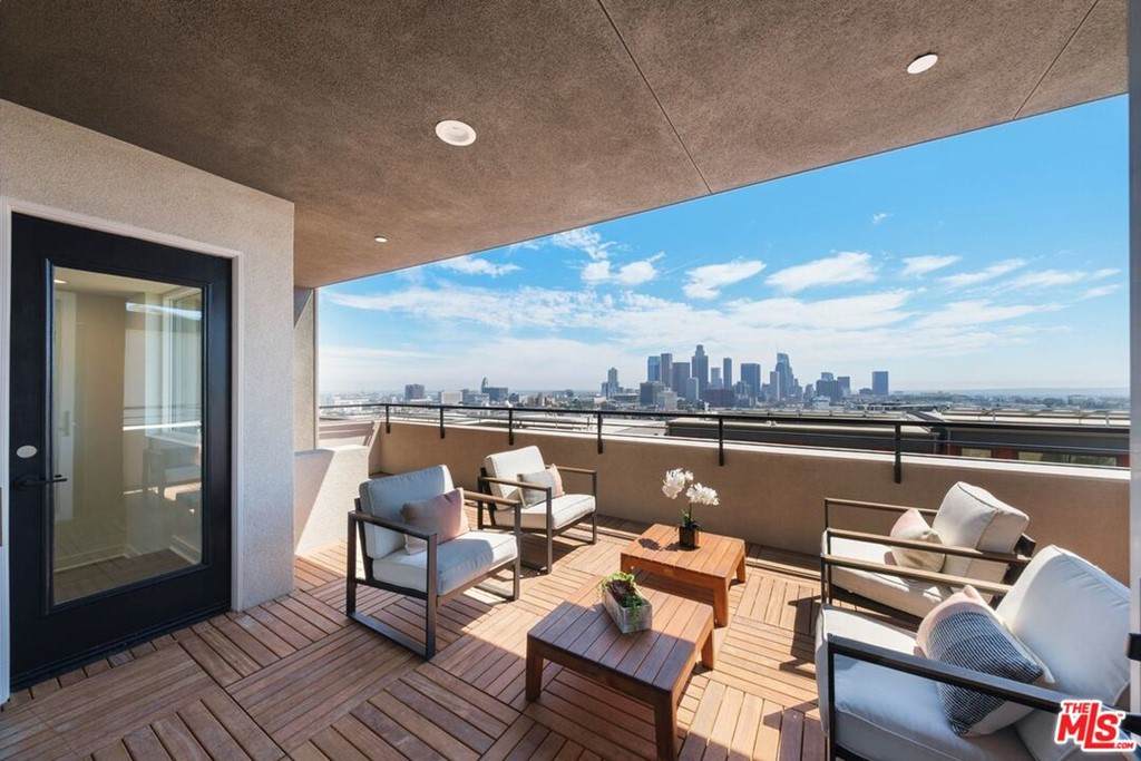1022 Joels Place - Photo 1