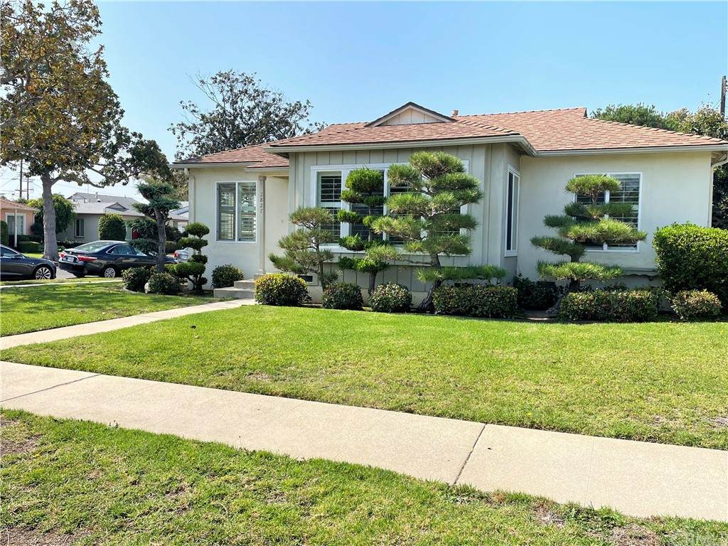 2827 Ceilhunt Avenue - Photo 1