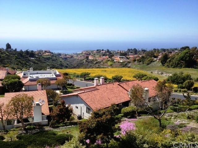 6542 Ocean Crest Drive - Photo 1