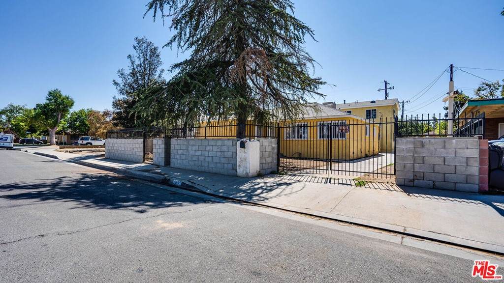852 Milling Street - Photo 1