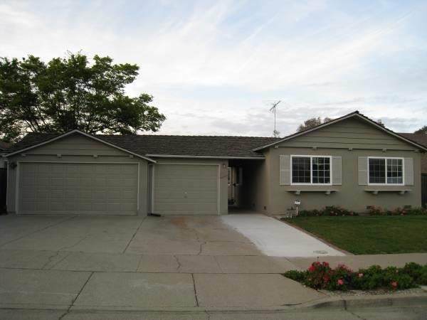 22441 Walnut Circle - Photo 1