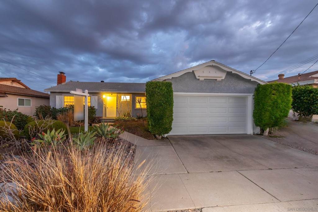8685 Anrol Ave - Photo 1