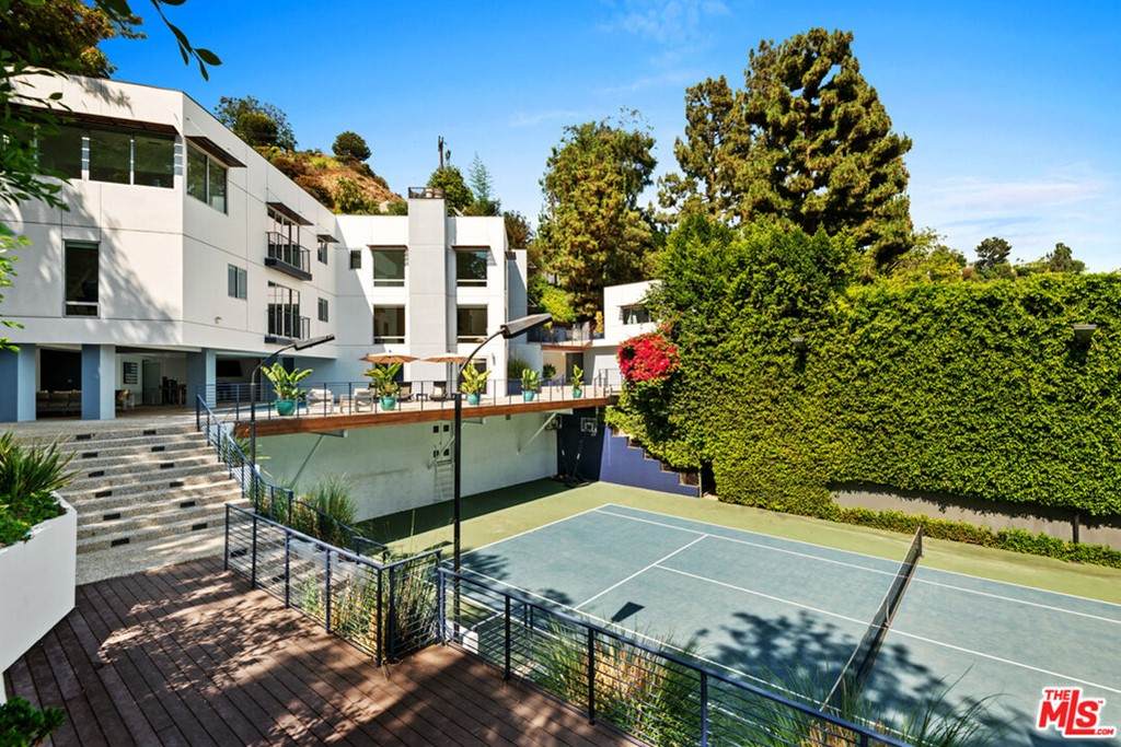 9240 Warbler Way - Photo 1