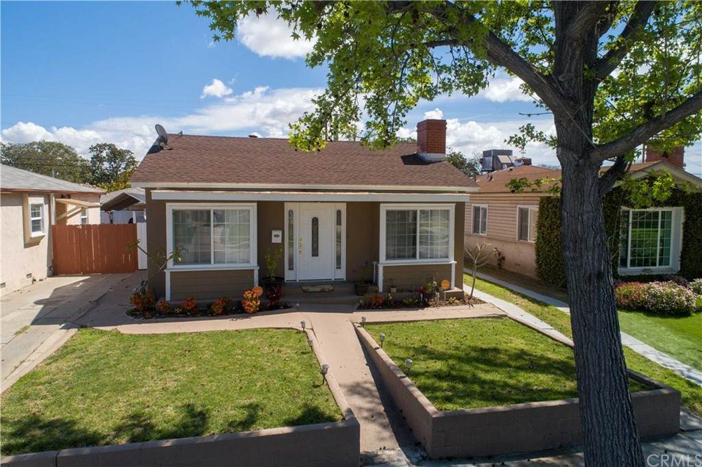 3038 Daisy Avenue - Photo 1