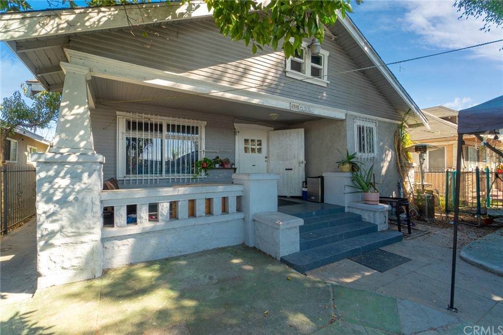 6510 Figueroa Street - Photo 1