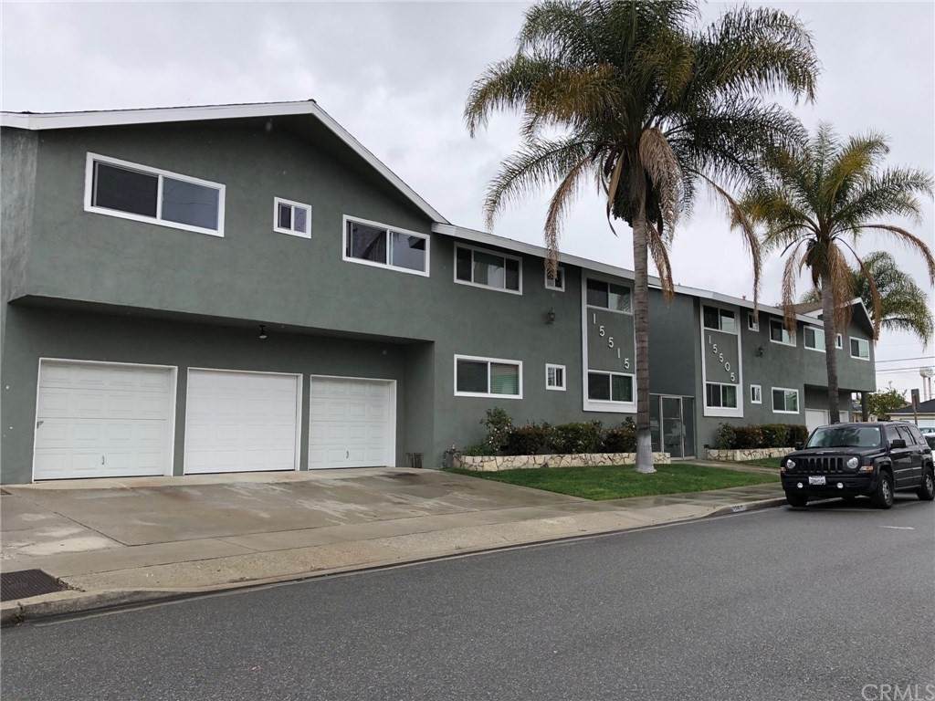 15515 Budlong Place - Photo 1