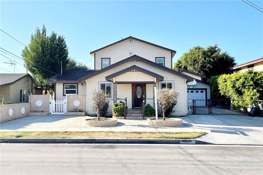 10216 Park Street - Photo 1