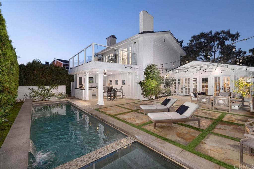 332 Evening Canyon Road - Photo 1
