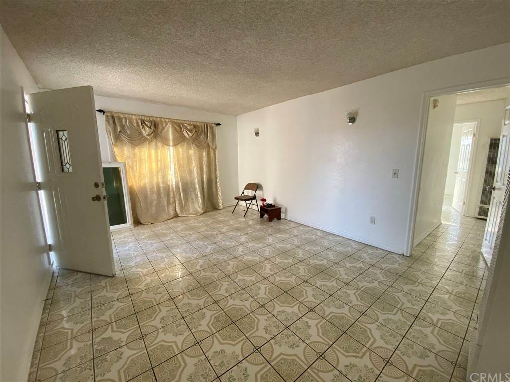 407 181st Street - Photo 1
