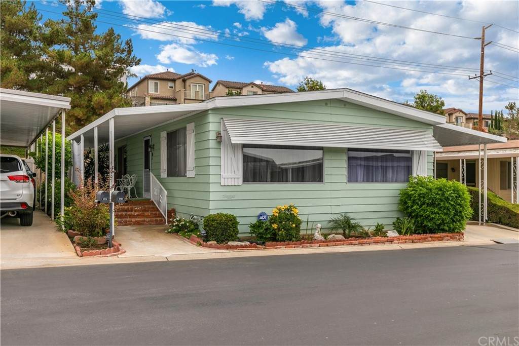 3720 Lake Grove - Photo 1