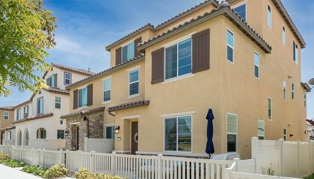 1328 Santa Victoria Rd - Photo 1