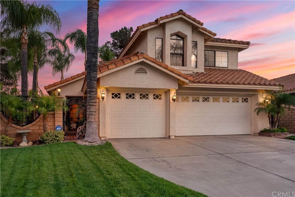 2882 Astoria Circle - Photo 1