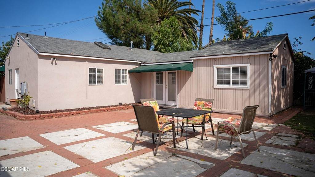 6828 Jellico Avenue - Photo 1