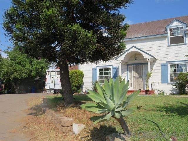 945 N Avenue - Photo 1
