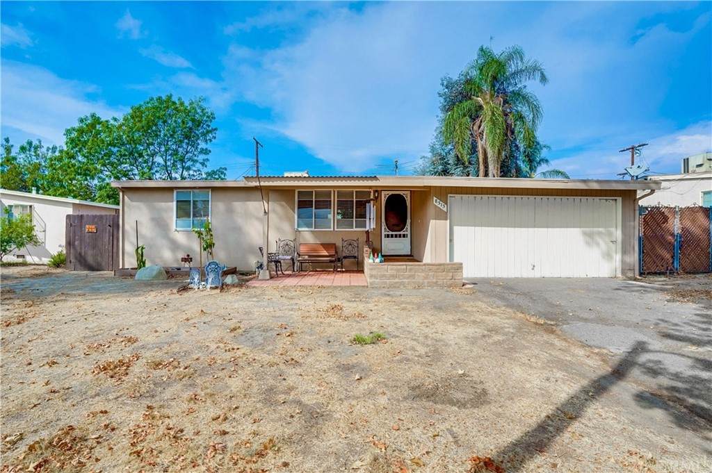 8515 Matilija Avenue - Photo 1