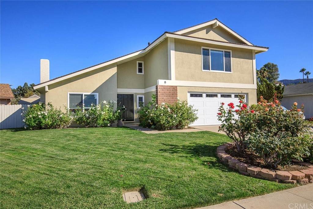 8 Nadine Court - Photo 1