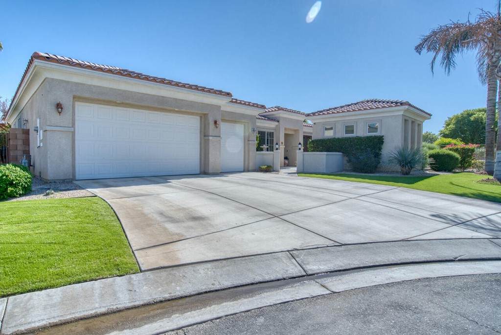 48620 Marin Court - Photo 1